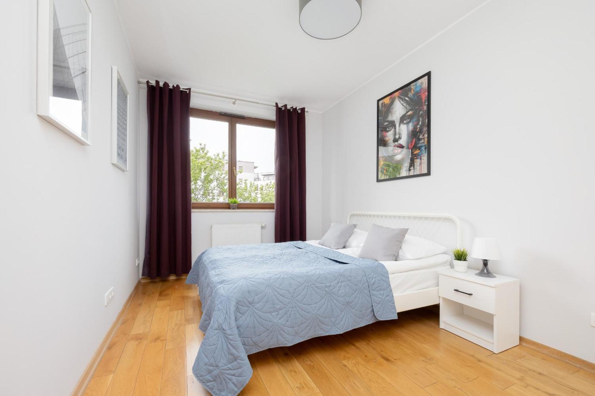 City Apartment With Parking Near Metro Mlociny By Noclegi Renters ワルシャワ エクステリア 写真